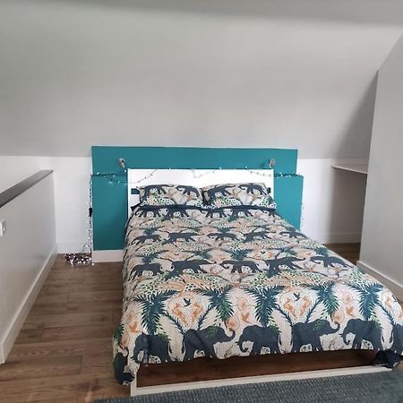 The Old Bar In Wiltshire - 1 Bedroom Guesthouse Chippenham  Dış mekan fotoğraf